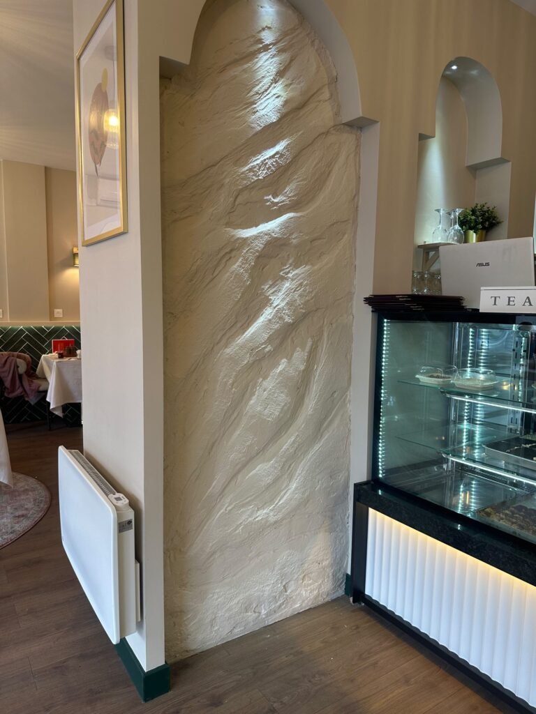 Enduit décoratif dans une pâtisserie – MEC DMIR