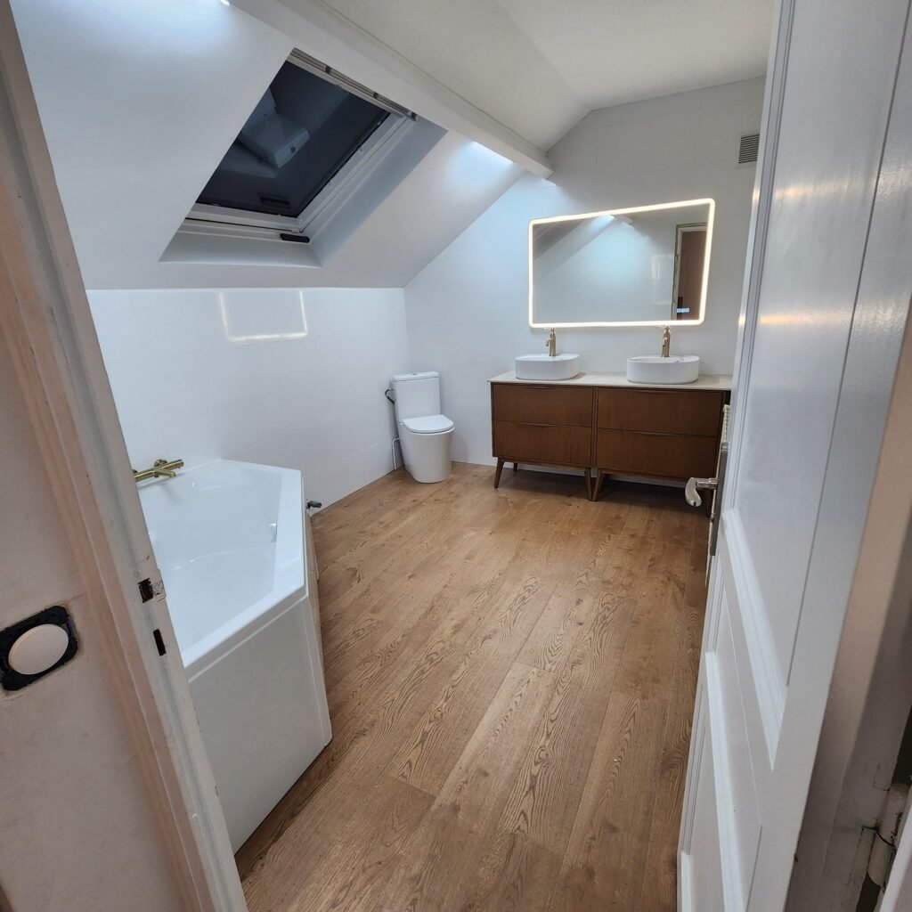 Rénovation salle de bain sous combles – MEC DMIR